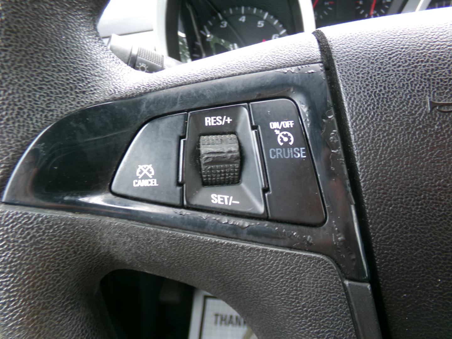 2012 Gray /Black Chevrolet Equinox (2GNALBEK9C1) , located at 401 First NE, Bearden, AR, 71720, (870) 687-3414, 33.726528, -92.611519 - Photo#11